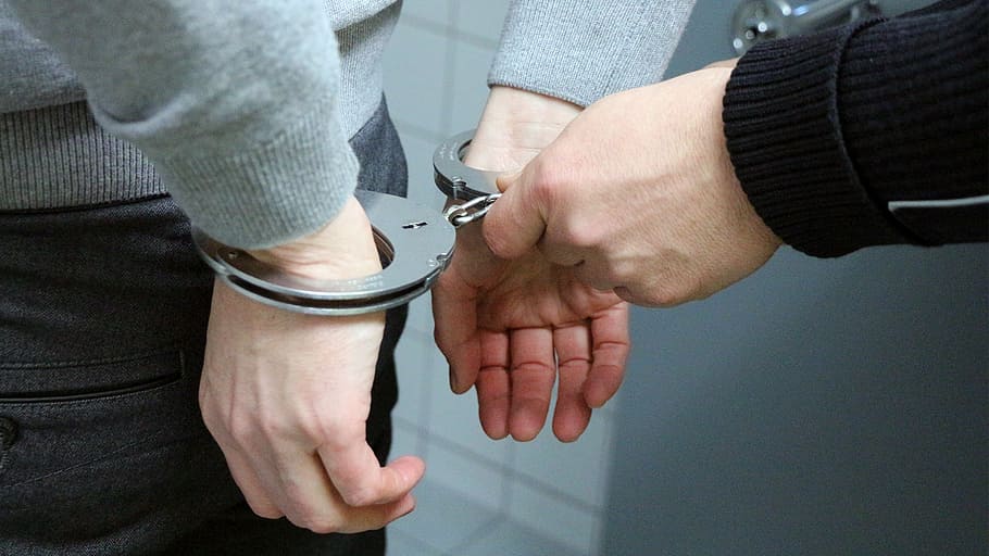 Uhapšeno šest osoba zbog sumnje da su malverzacijama prisvojile 208.159.565 dinara